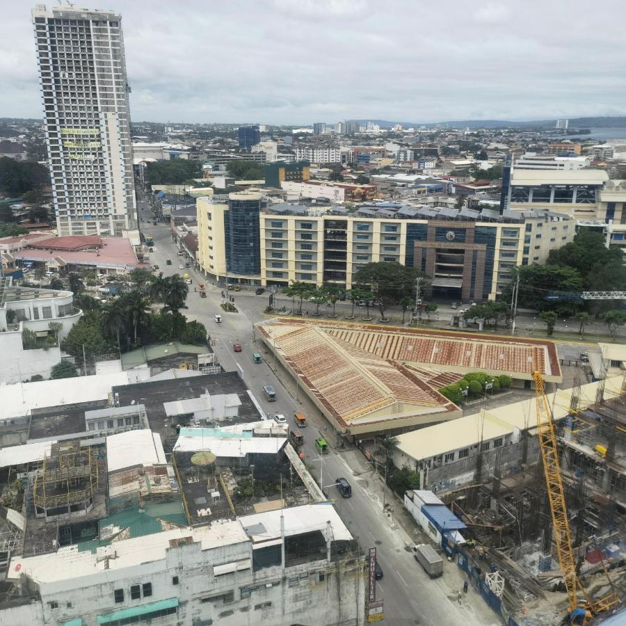 Avida Davao Condos, Downtown Cm Recto Avenue, Davao City Ngoại thất bức ảnh